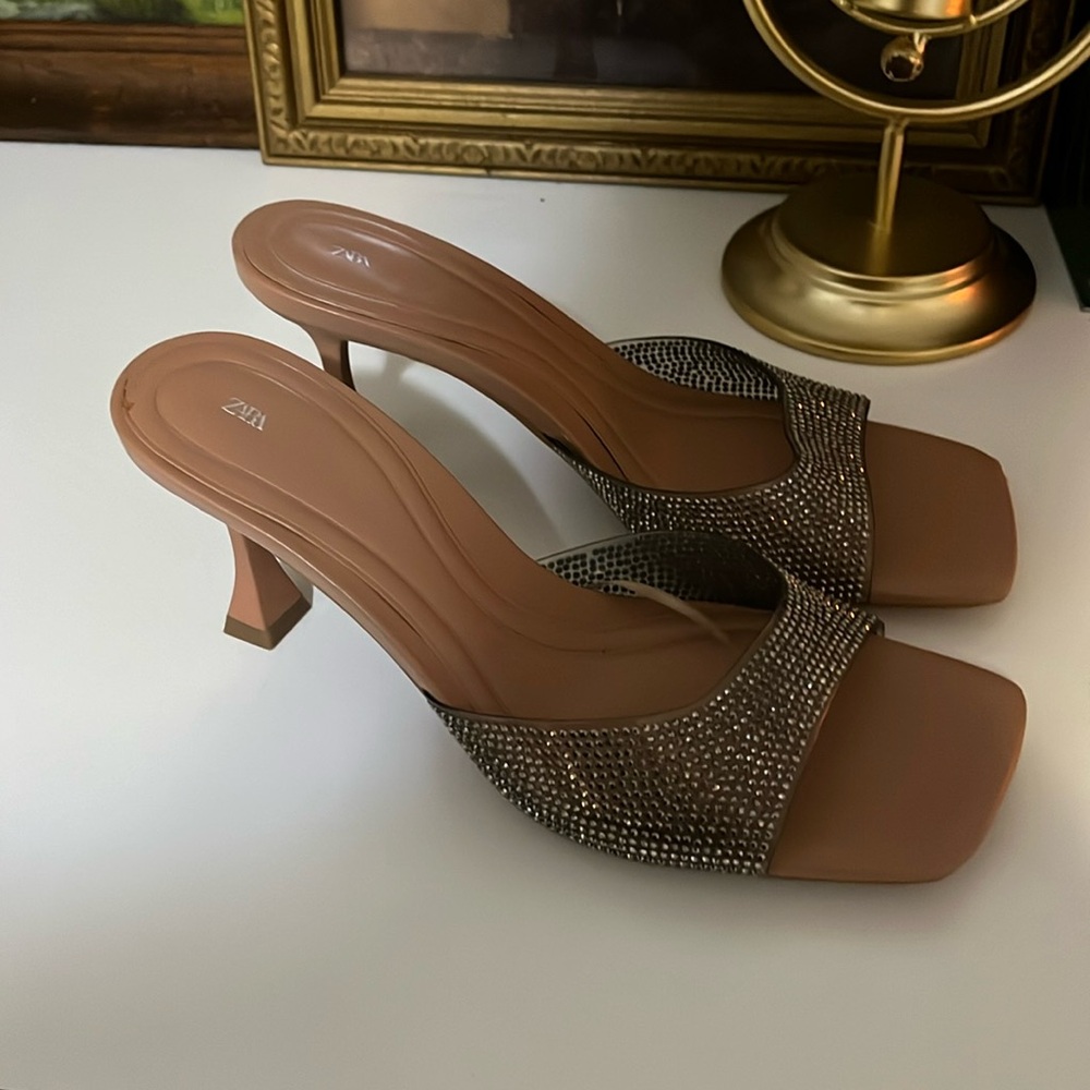 Zara mule kitten heel size 37